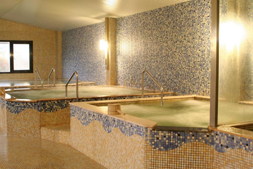 Chat Hot Spring Resort Cơ Long Ngoại thất bức ảnh