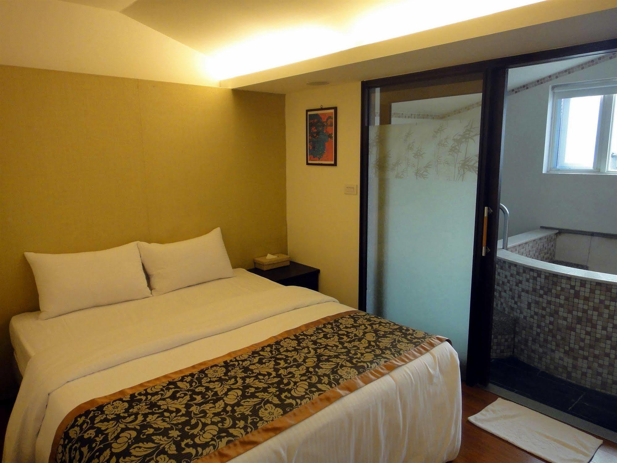 Chat Hot Spring Resort Cơ Long Ngoại thất bức ảnh