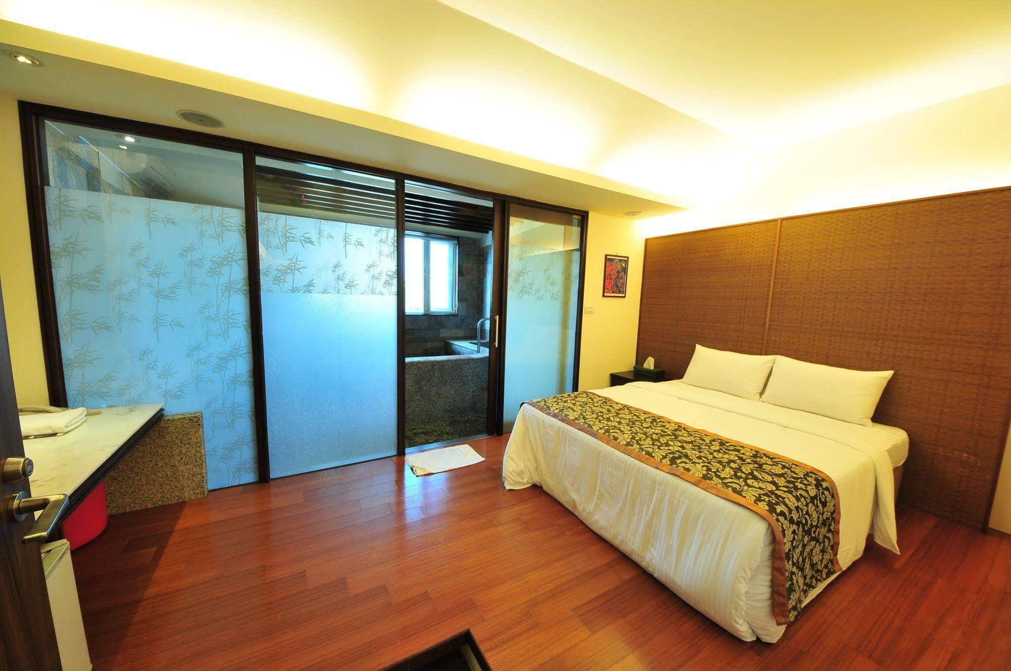 Chat Hot Spring Resort Cơ Long Ngoại thất bức ảnh