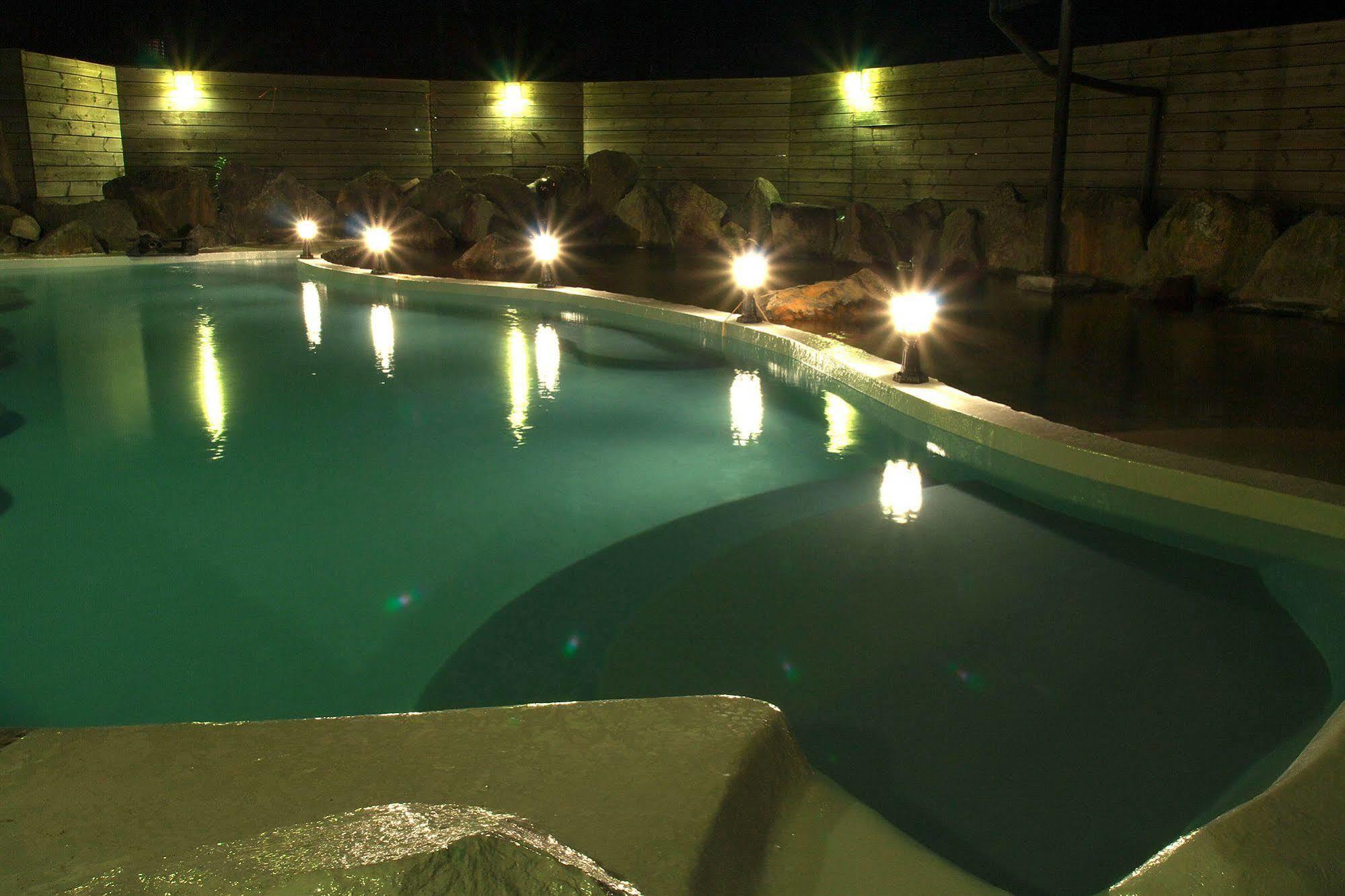 Chat Hot Spring Resort Cơ Long Ngoại thất bức ảnh