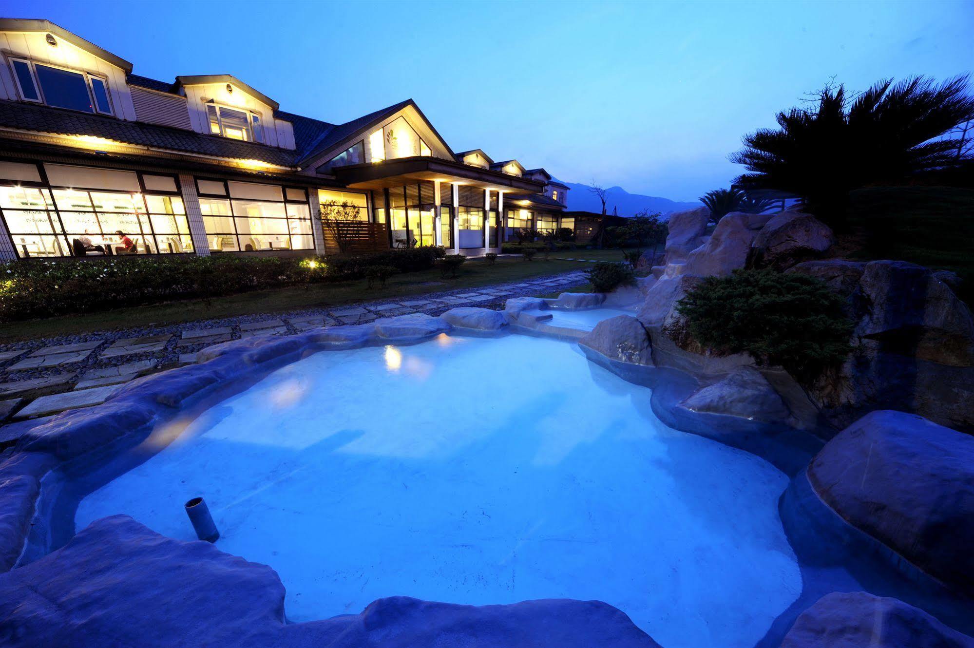 Chat Hot Spring Resort Cơ Long Ngoại thất bức ảnh